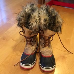 Sorel Joan of Arctic boots size 8.5